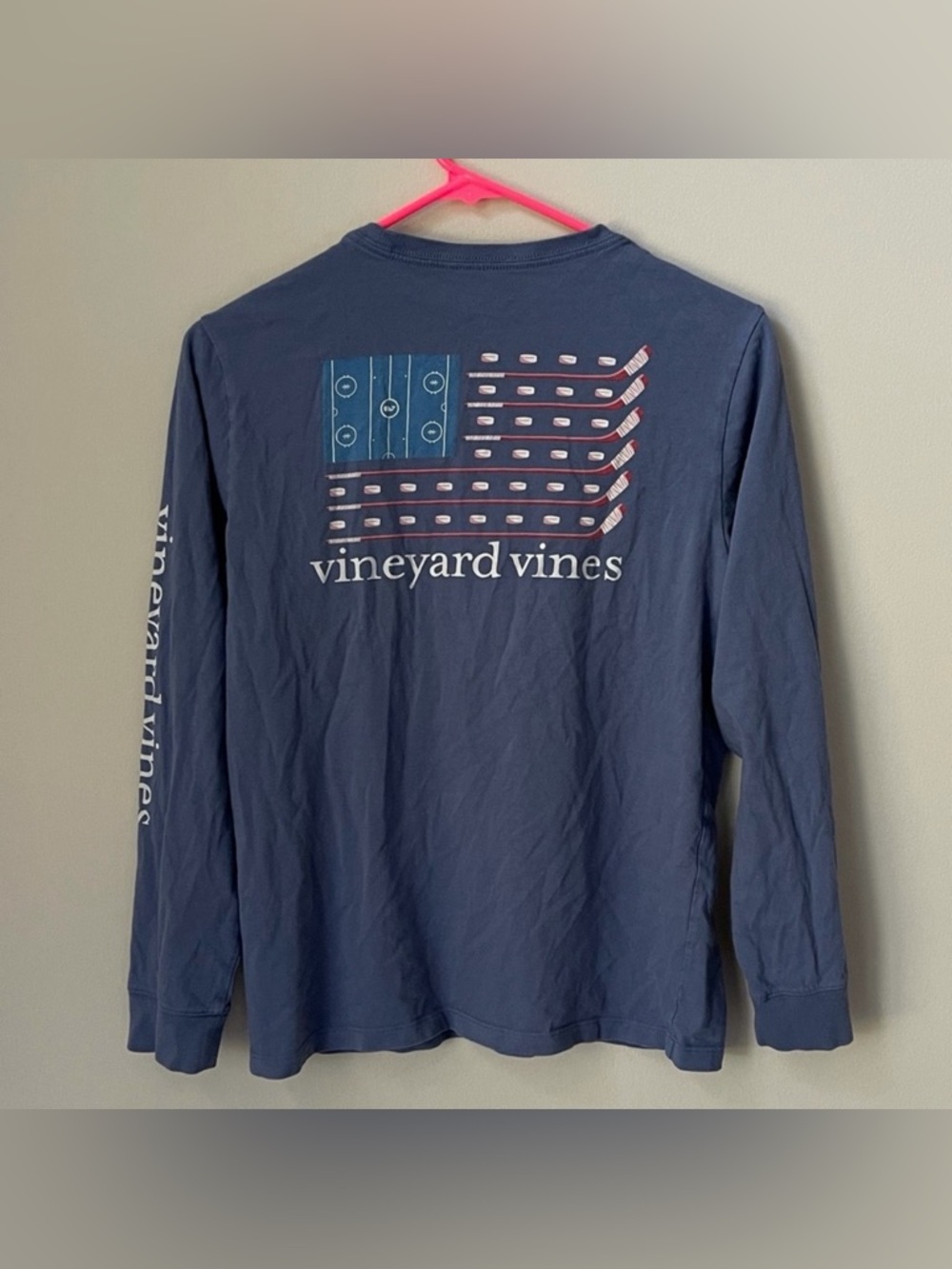 Vineyard Vines Graphic Long Sleeve Tee, Hockey - Boys Large (16)